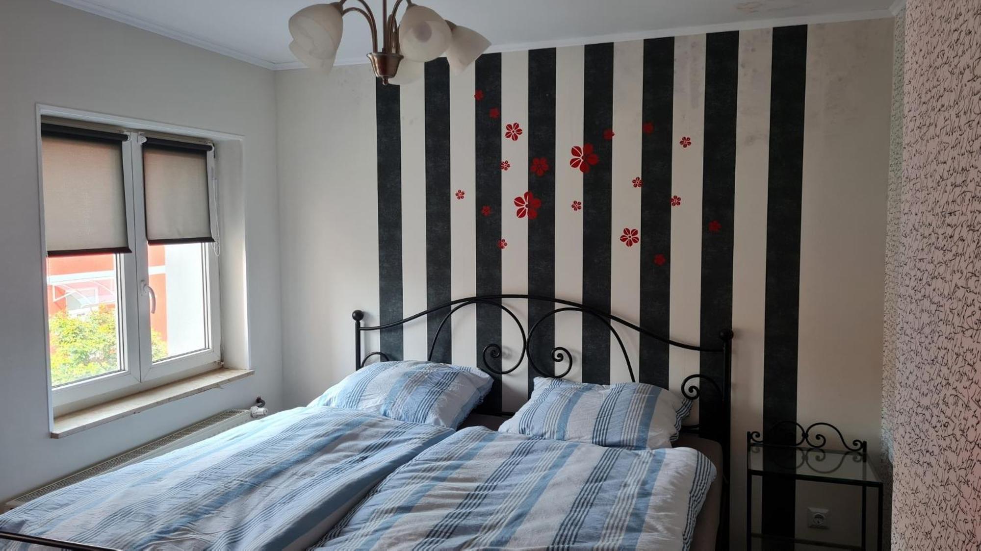 Ferienwohnung Mit Individueller Ausstattung - Jedes Zimmer Ist Anders 埃尔福特 外观 照片